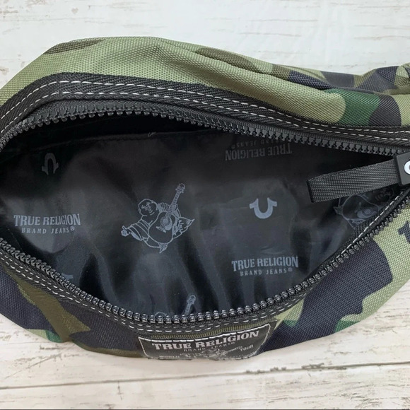 True Religion Camo Logo Esox Adjustable Strap Belt Bag - Picture 3 of 8